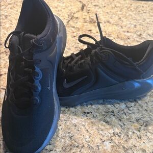NWOT Nike in Season Training 14 Running Shoes